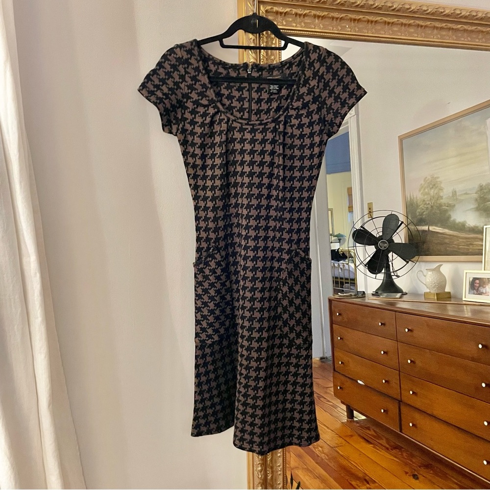 BCBG MAX AZRIA HOUNDSTOOTH DRESS